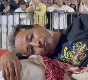 सोनम वांगचुक को जंतर-मंतर से हटाने पर बवाल: क्या 20 जुलाई के ‘संसद चलो’ मार्च से डर गई सरकार?